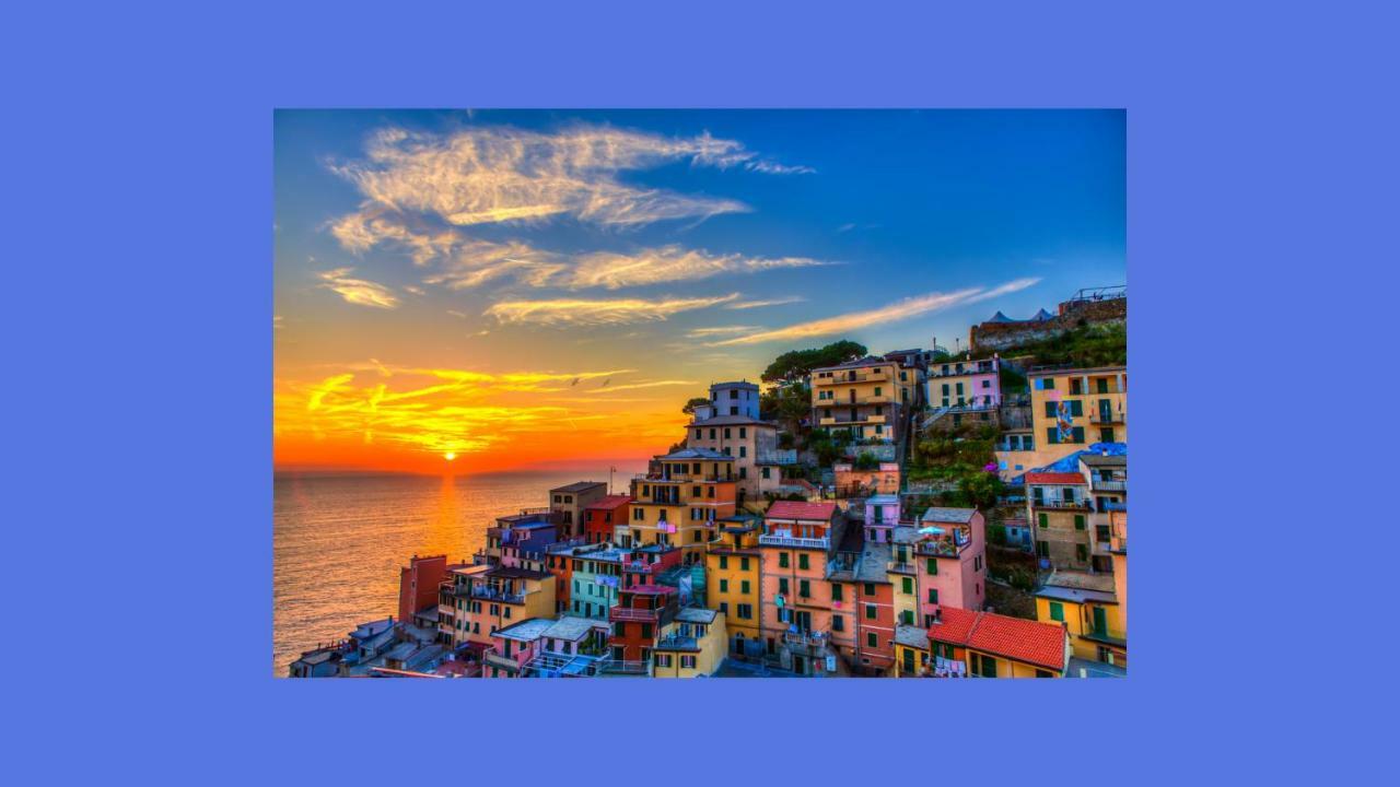 Casetta Romantica Viola Lerici Exterior photo